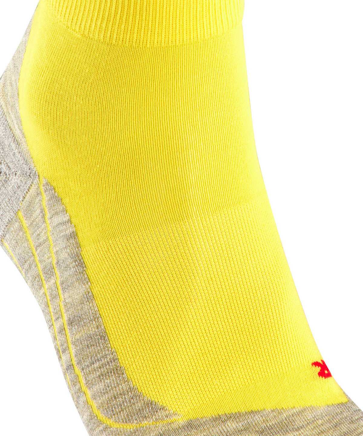 Men Falke RU4 Endurance Short Running Short sock Socks Yellow | VDWKHB281