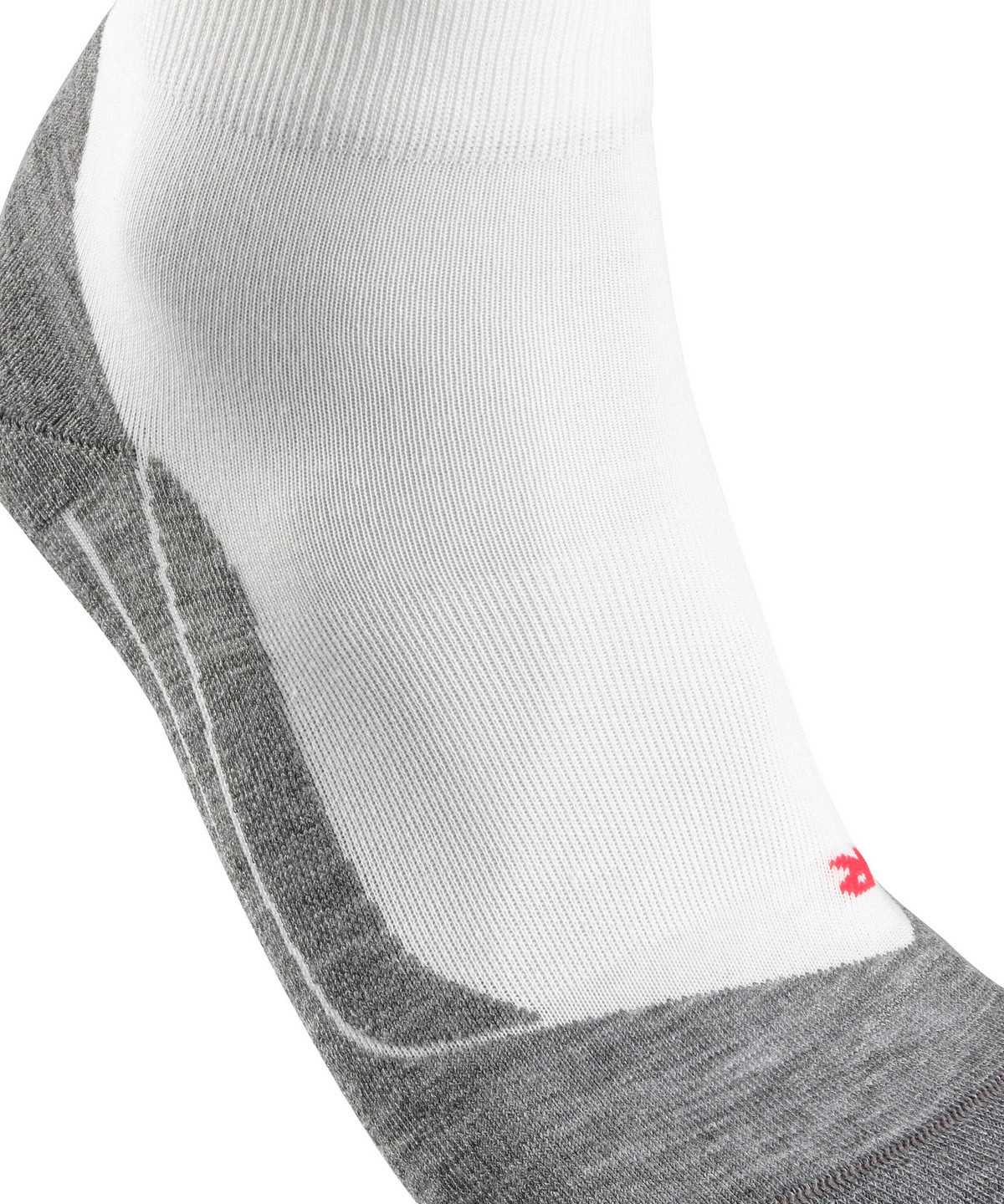 Men Falke RU4 Endurance Short Running Short sock Socks White | VEABWH205